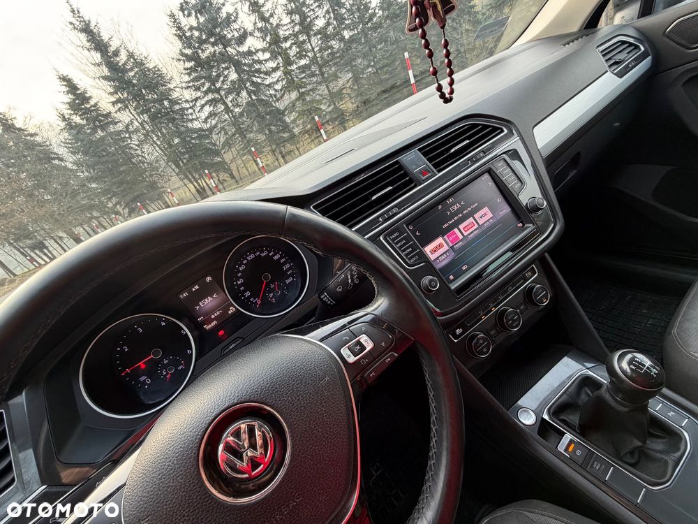 Volkswagen Tiguan 2.0 TDI BMT SCR Comfortline - 9