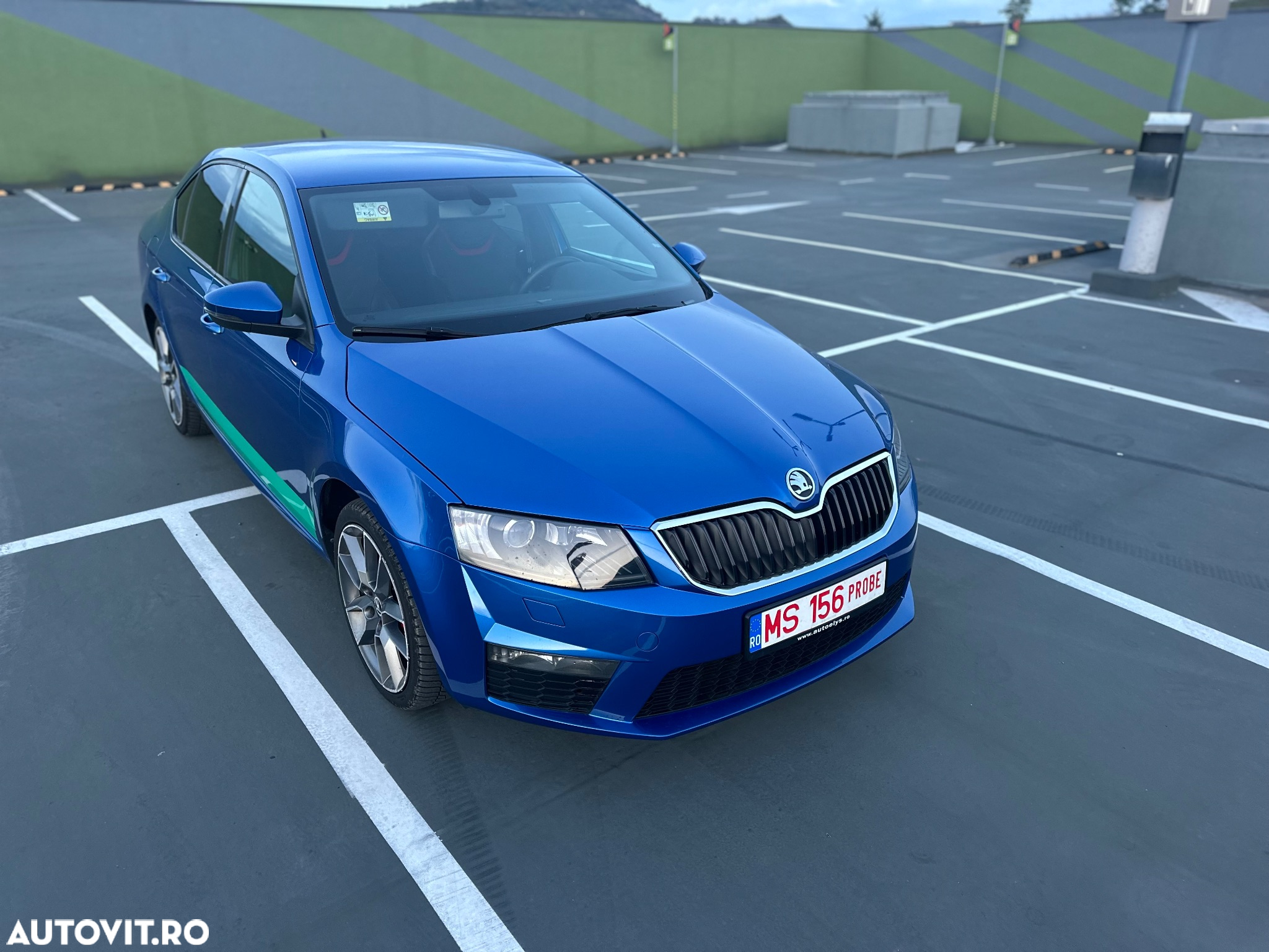 Skoda Octavia 2.0 TDI RS DSG - 28