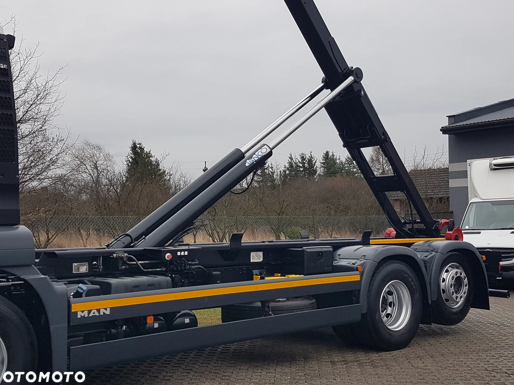 MAN TGS 26.420 E6 HAKOWIEC HS20 6x2 3-OSIE KLIMA - 25