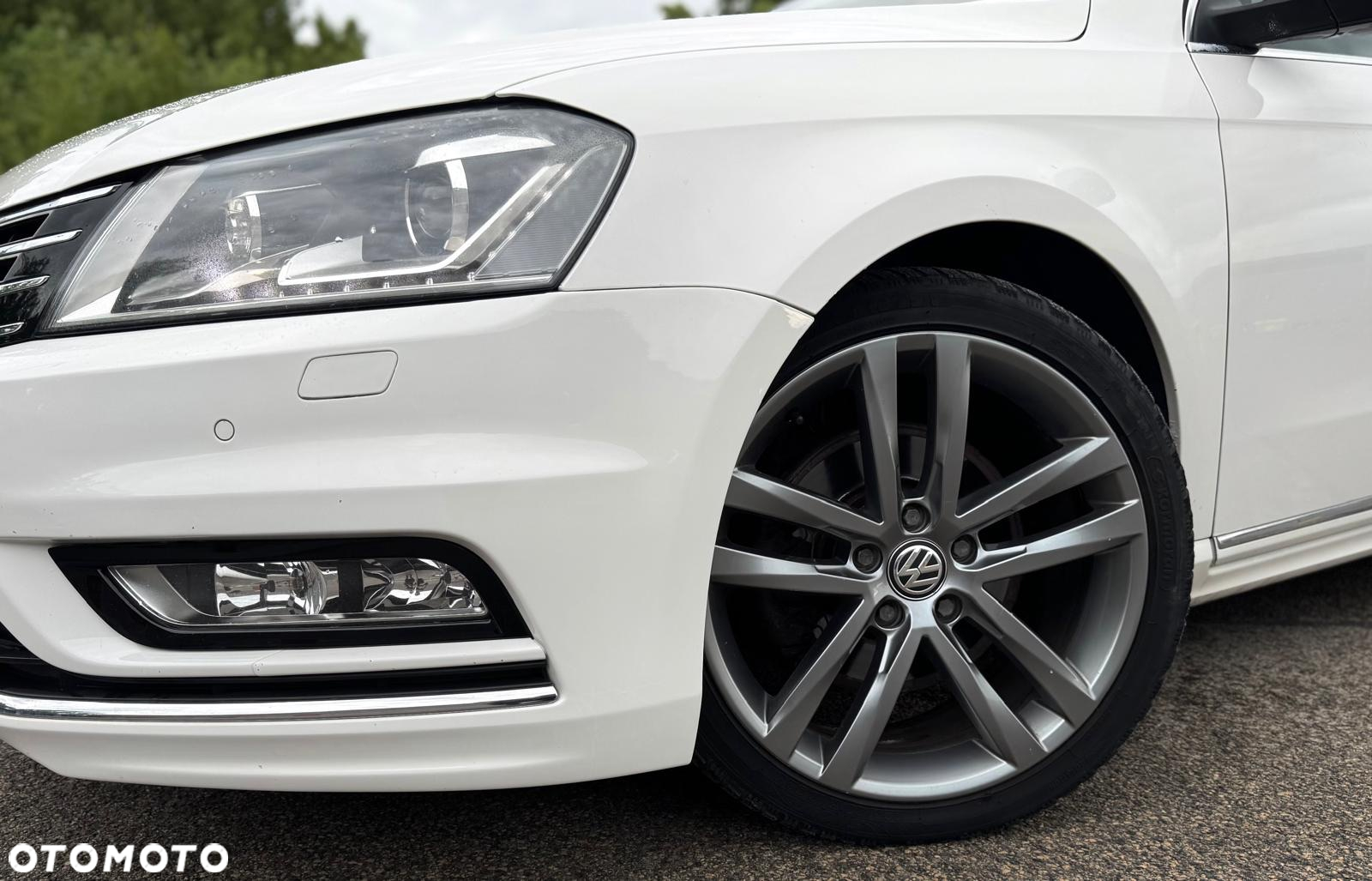 Volkswagen Passat 2.0 TDI Highline R-Style DSG - 8