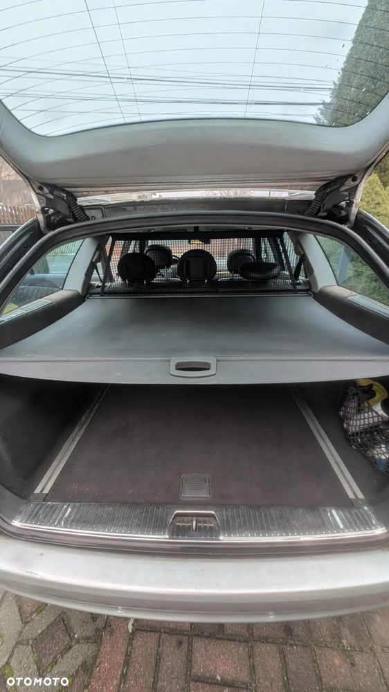 Mercedes-Benz Klasa E 280 CDI 4Matic Automatik Avantgarde DPF - 24