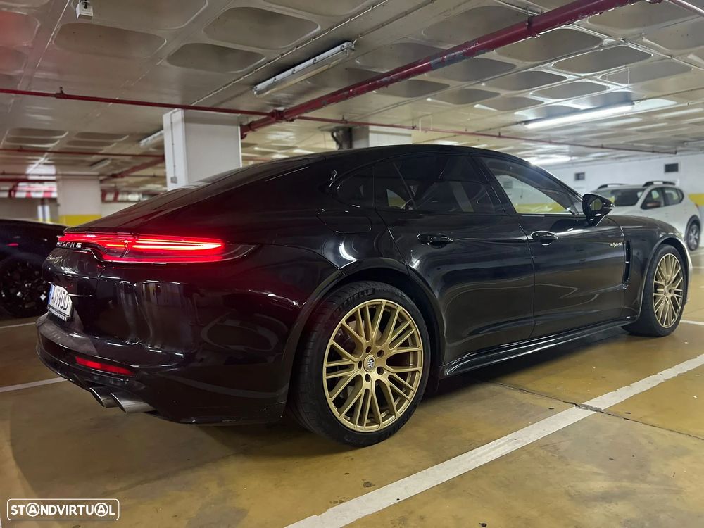Porsche Panamera - 5