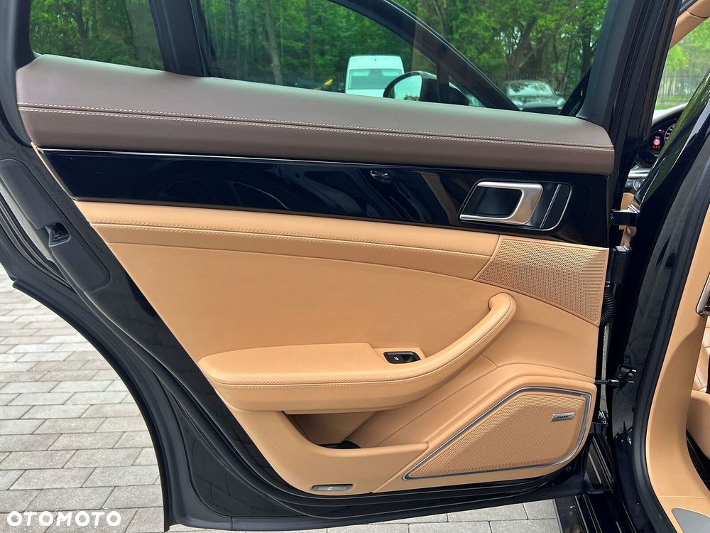 Porsche Panamera - 29