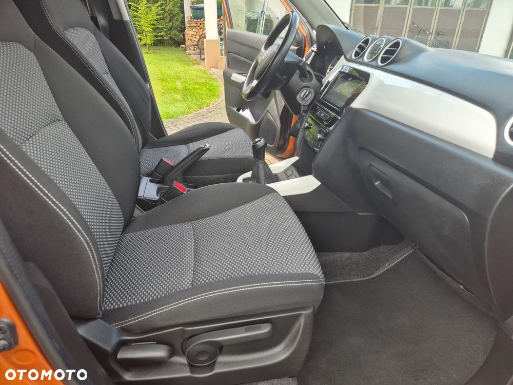 Suzuki Vitara 1.6 Elegance 2WD - 26