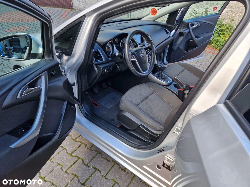 Opel Astra 1.4 Turbo Sports Tourer - 9