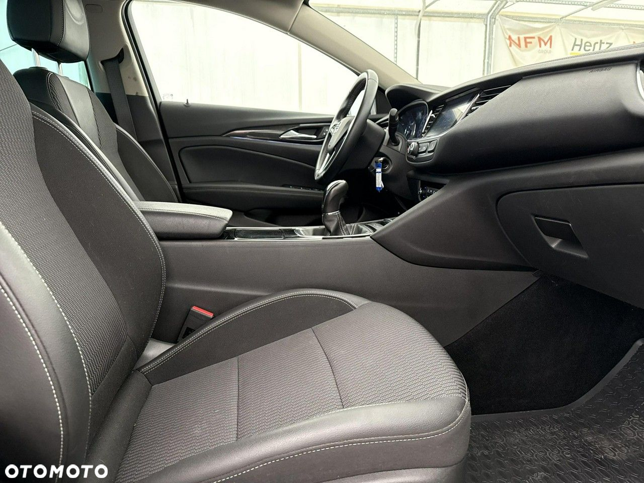 Opel Insignia - 22