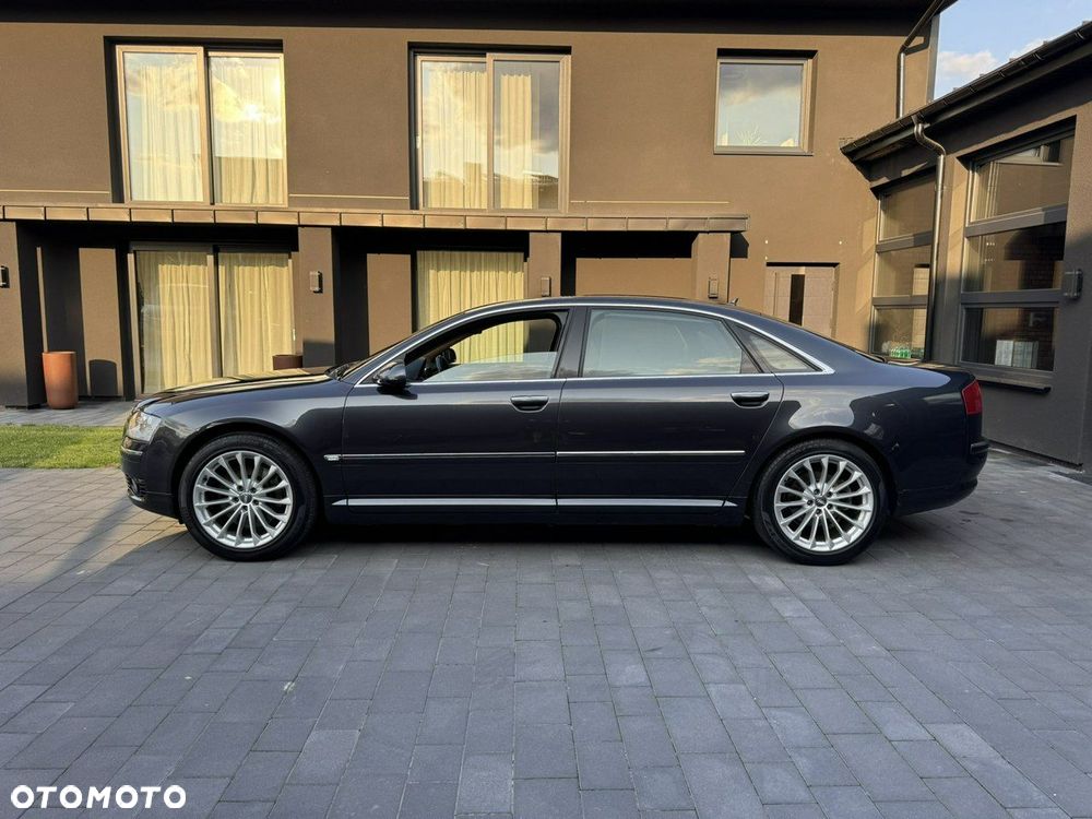 Audi A8 - 9
