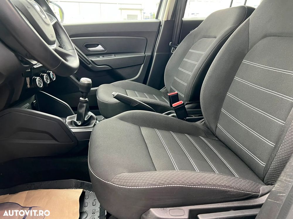 Dacia Duster Blue dCi 115 4WD Comfort - 24