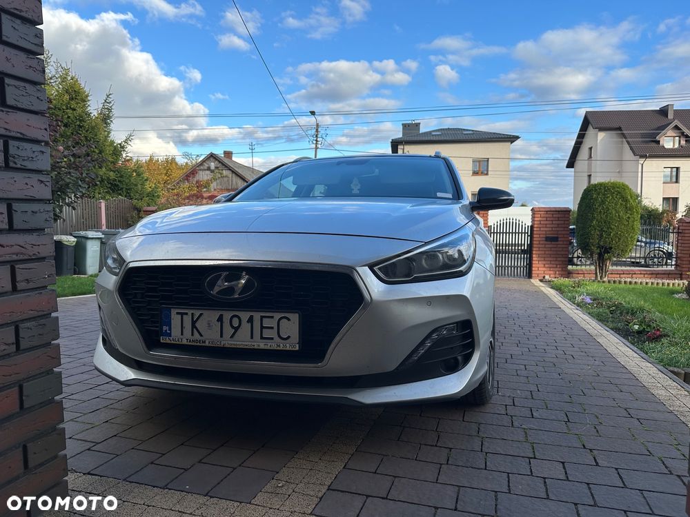 Hyundai i30 1.4 T-GDI DCT Premium - 1