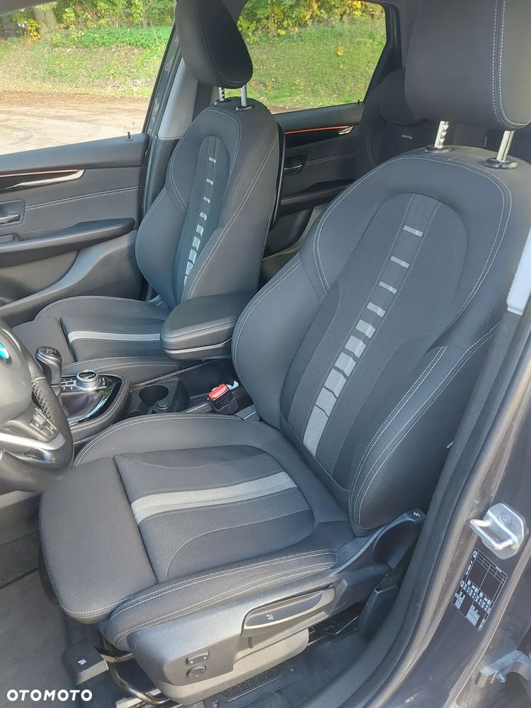 BMW Seria 2 218d Sport Line - 15