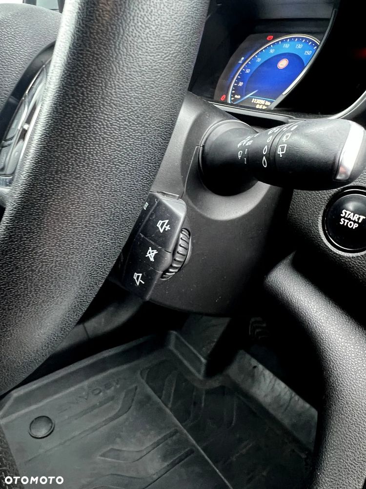 Renault Megane ENERGY TCe 130 Start & Stop LIMITED - 14