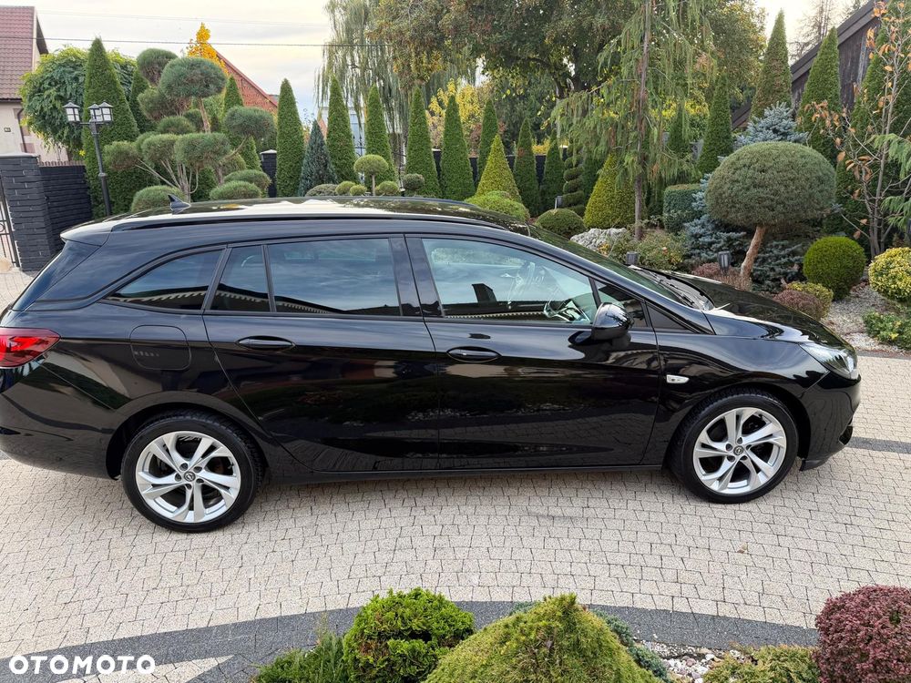 Opel Astra 1.5 D Start/Stop Automatik Design&Tech - 9