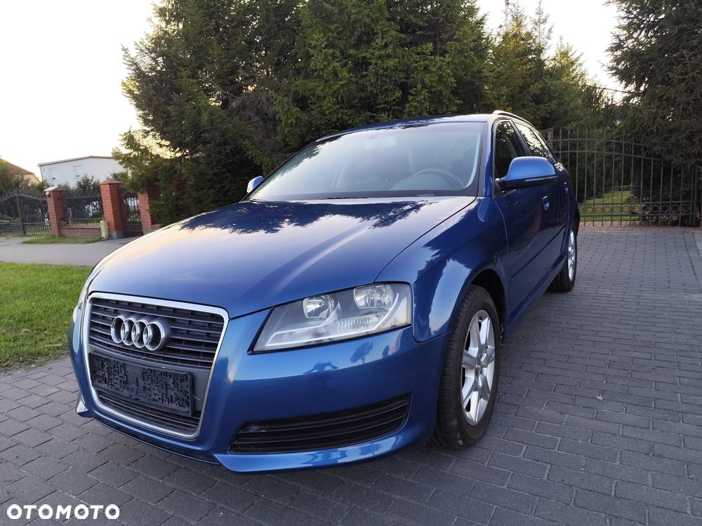 Audi A3 Sportback 2.0 TDI Ambition - 2