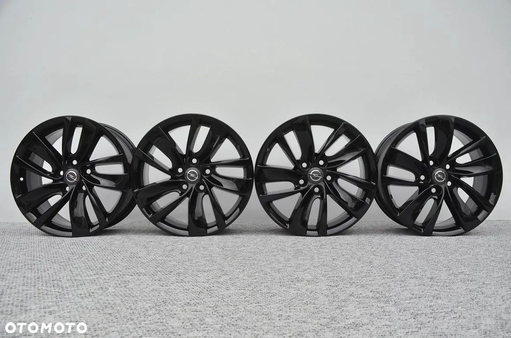 Felgi 8x18 5x120 Opel Insignia I - 2