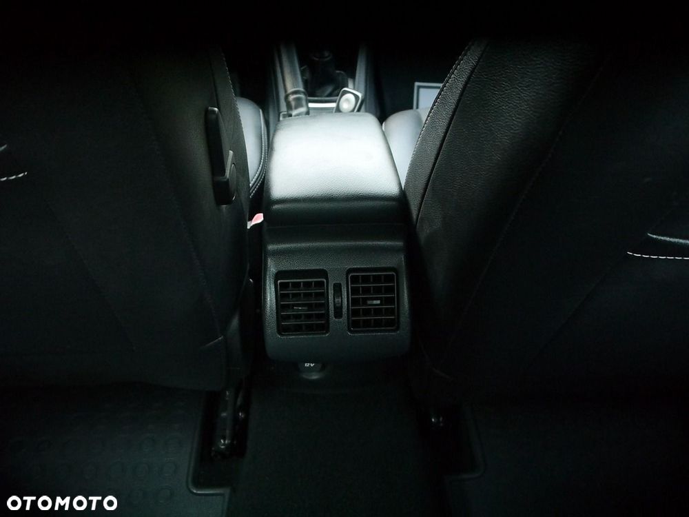 Renault Fluence 2.0 16V 140 Sportway - 28