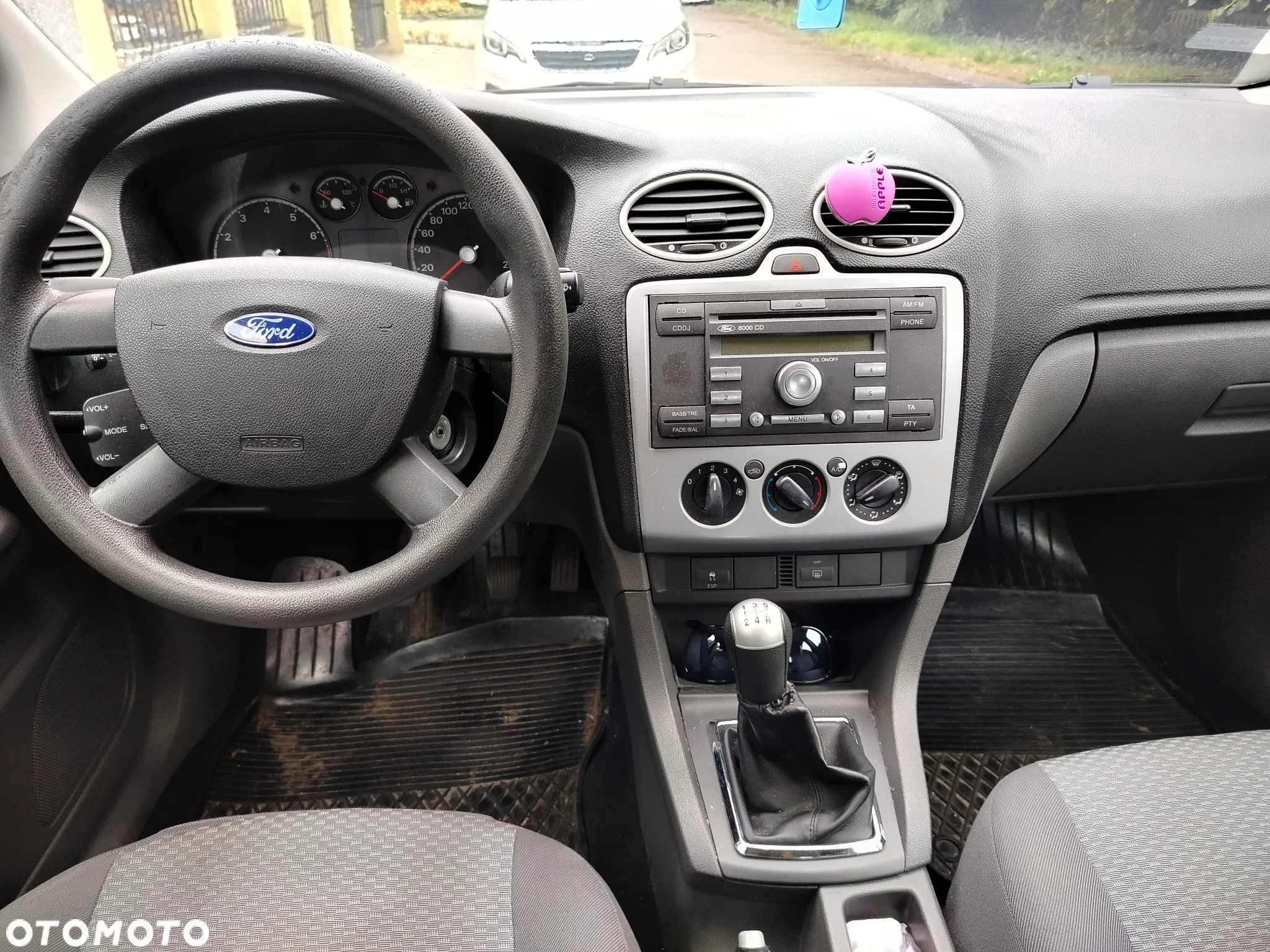 Ford Focus 1.6 16V Style - 7