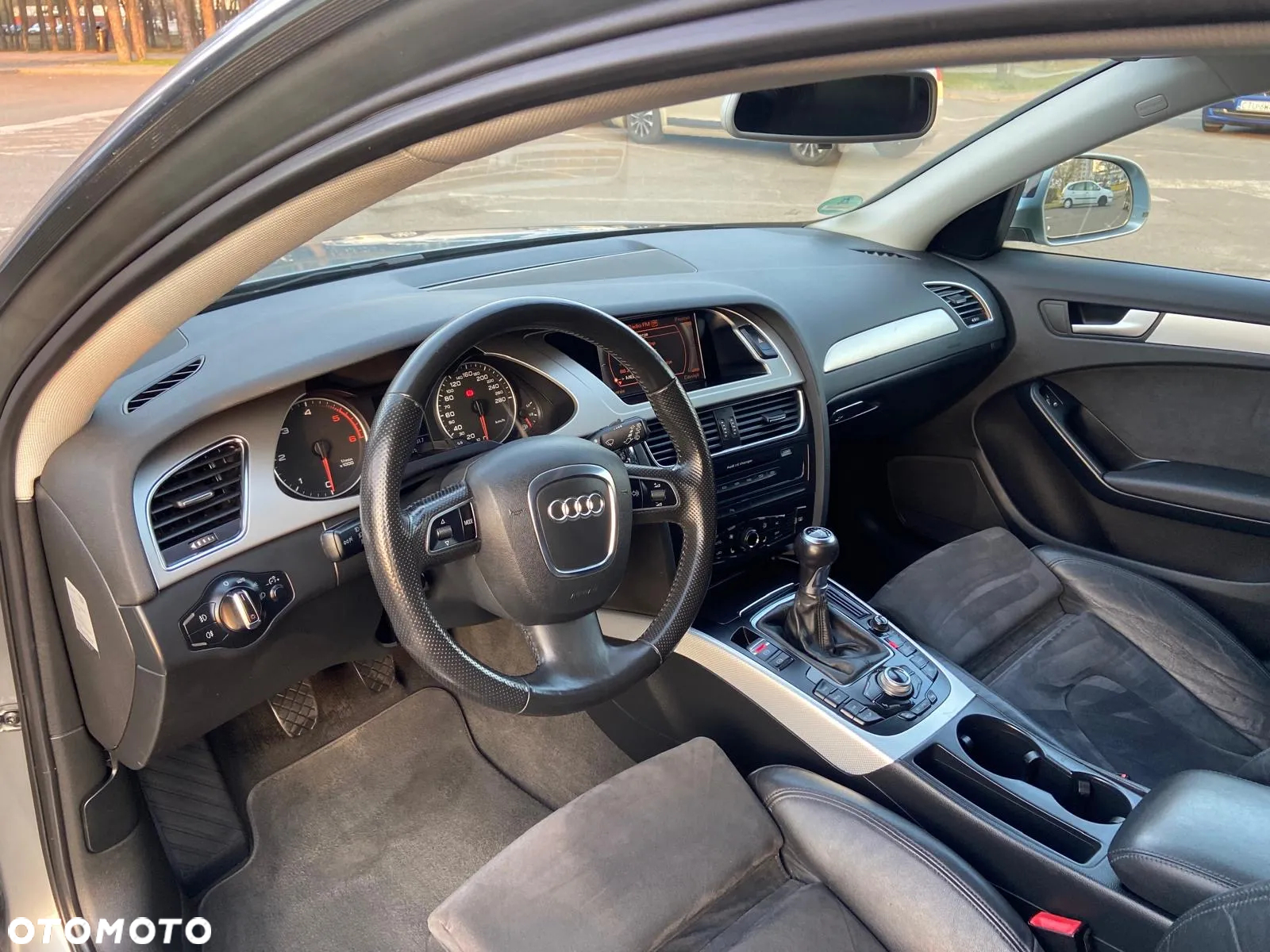 Audi A4 2.0 TDI - 11