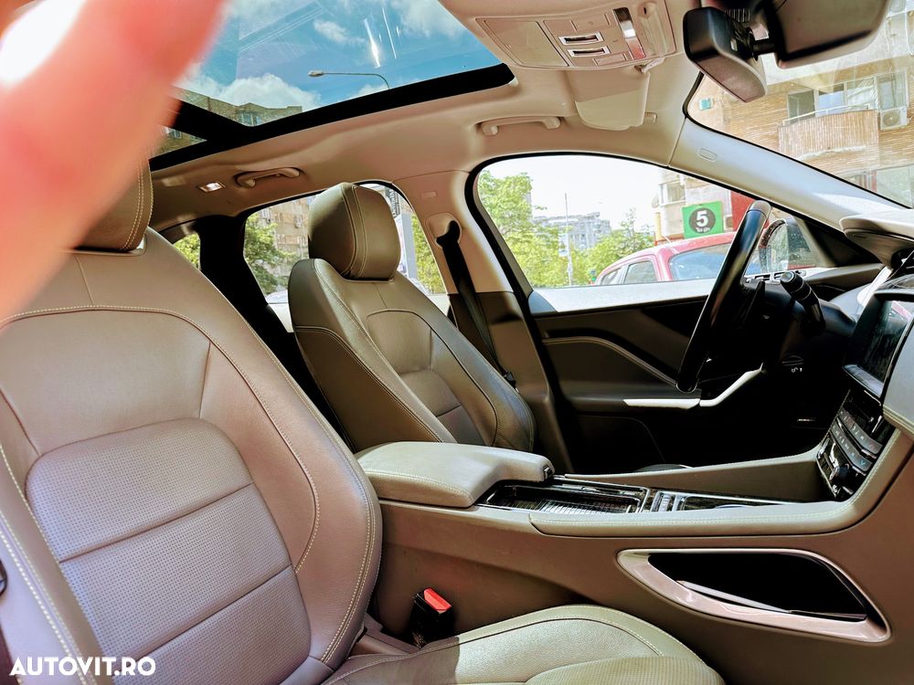 Jaguar F-Pace 20d AWD Prestige - 13