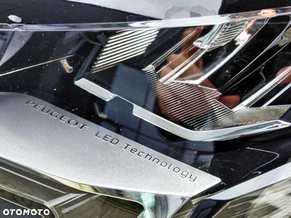 Peugeot 3008 - 8