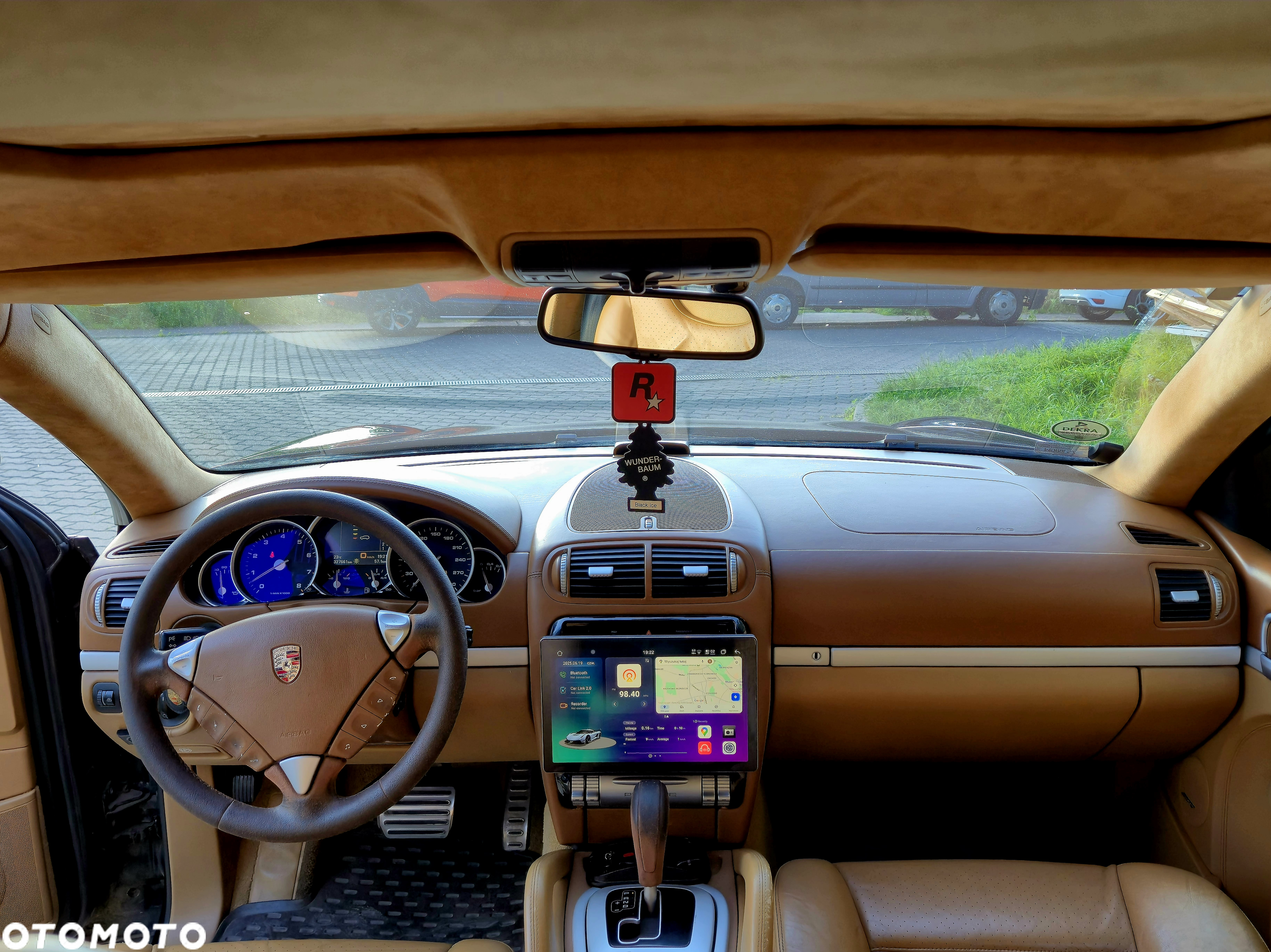 Porsche Cayenne Turbo - 19
