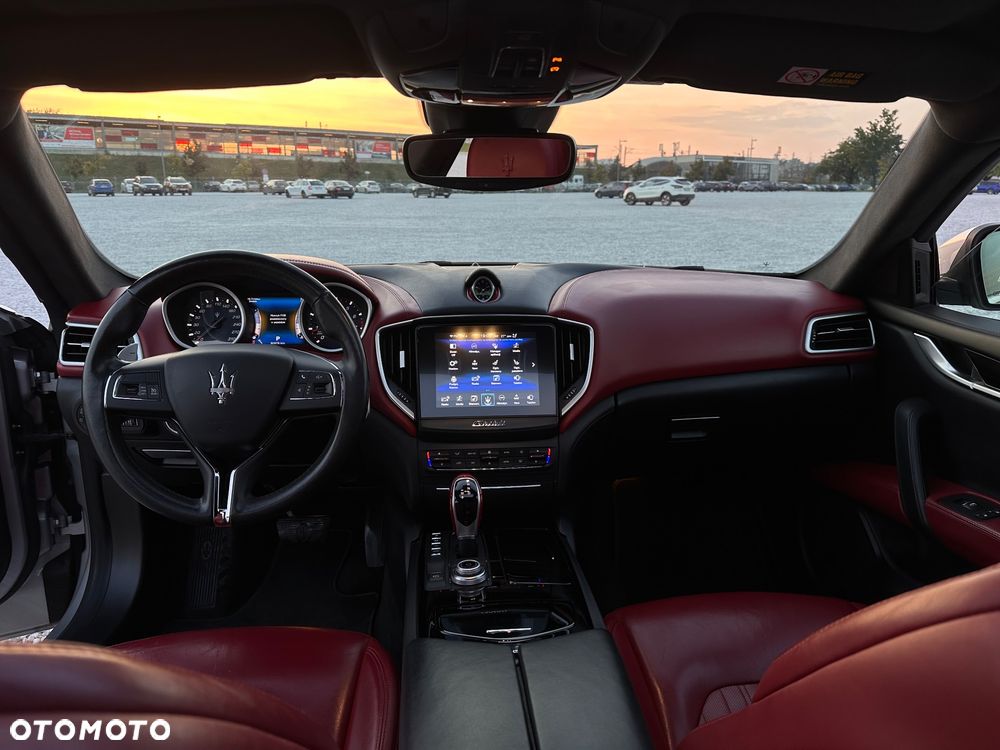 Maserati Ghibli S Q4 - 10