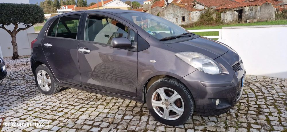 Toyota Yaris 1.0 VVT-i Comfort - 4