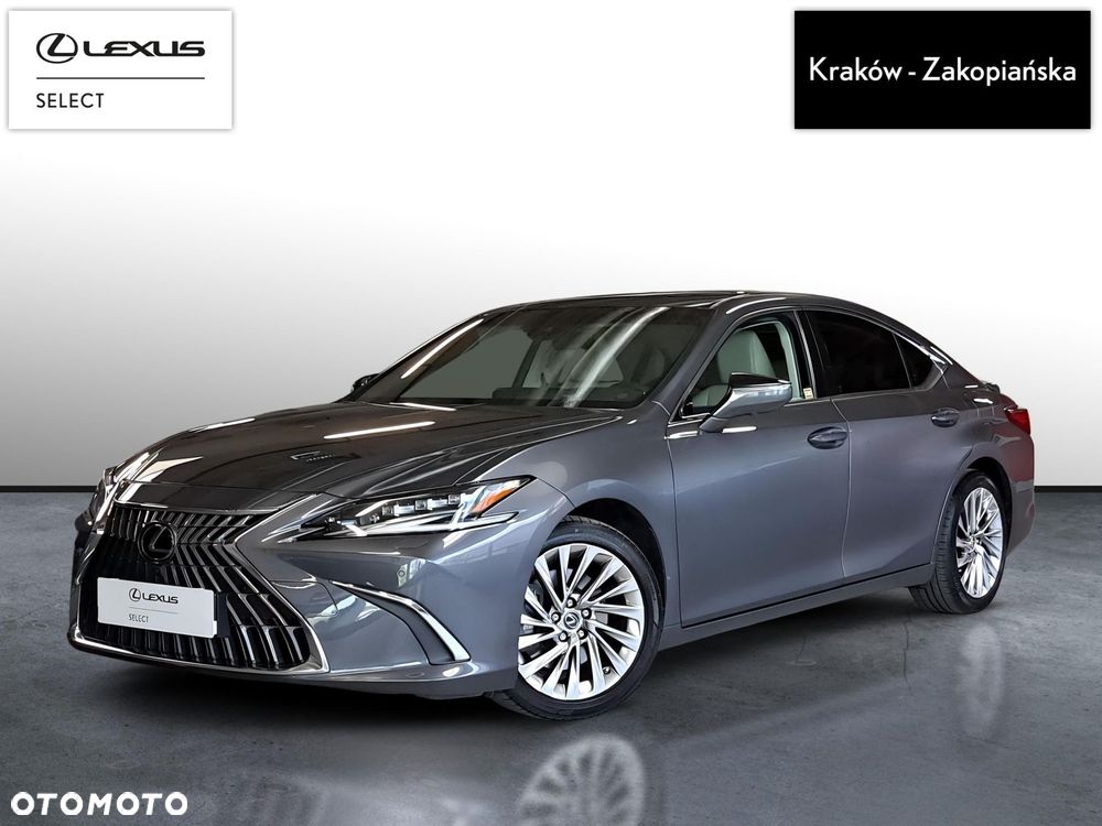 Lexus ES 300h Omotenashi - 2