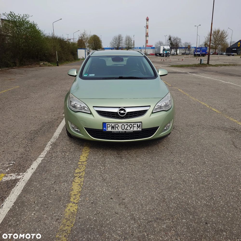 Opel Astra 1.7 CDTI Enjoy - 9