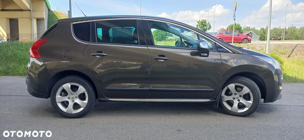 Peugeot 3008 155 THP Premium - 8