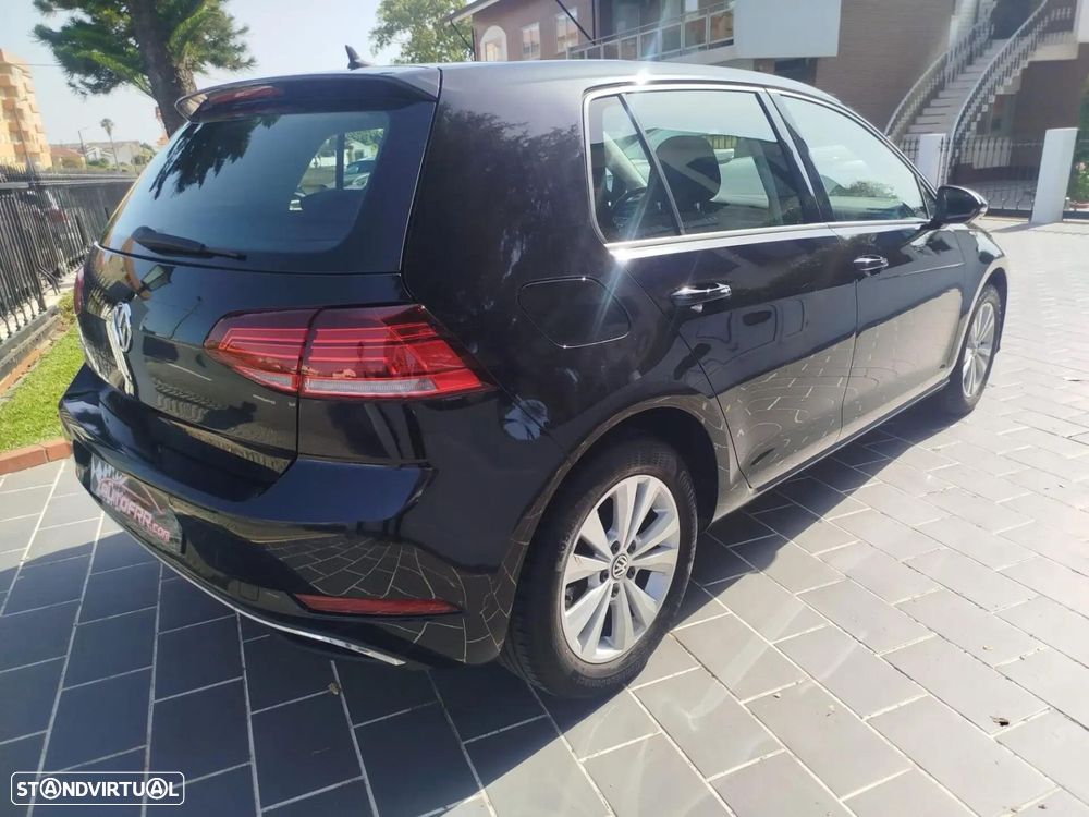 VW Golf - 9