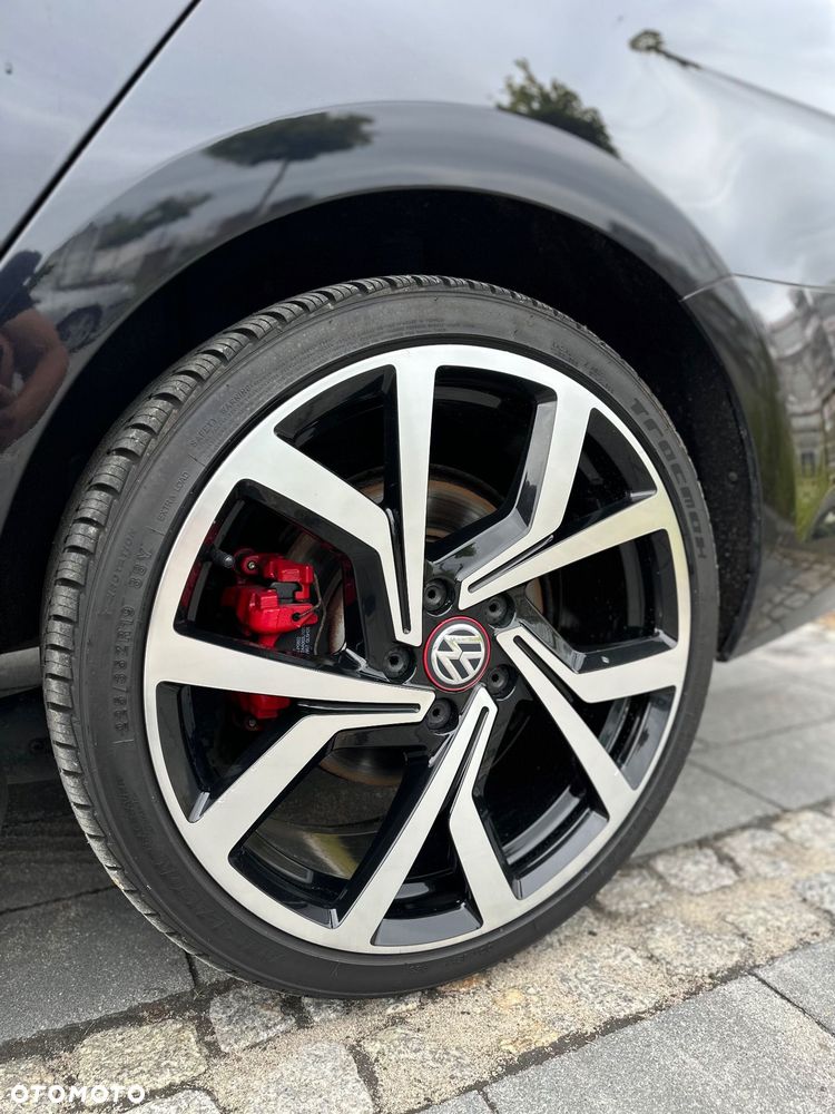 Volkswagen Golf 2.0 TDI BMT GTD - 22