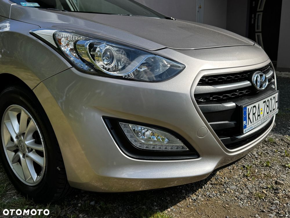 Hyundai i30 1.4 Classic + - 3