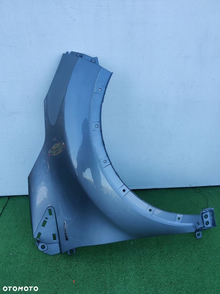 Błotnik prawy Renault Captur - 2