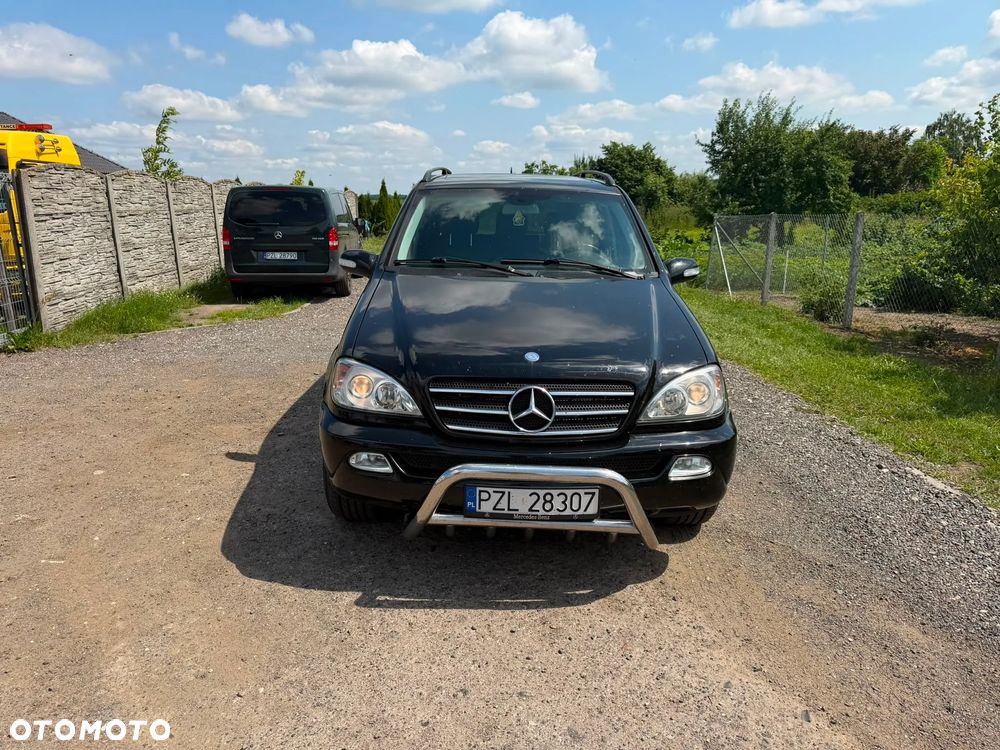 Mercedes-Benz ML - 1
