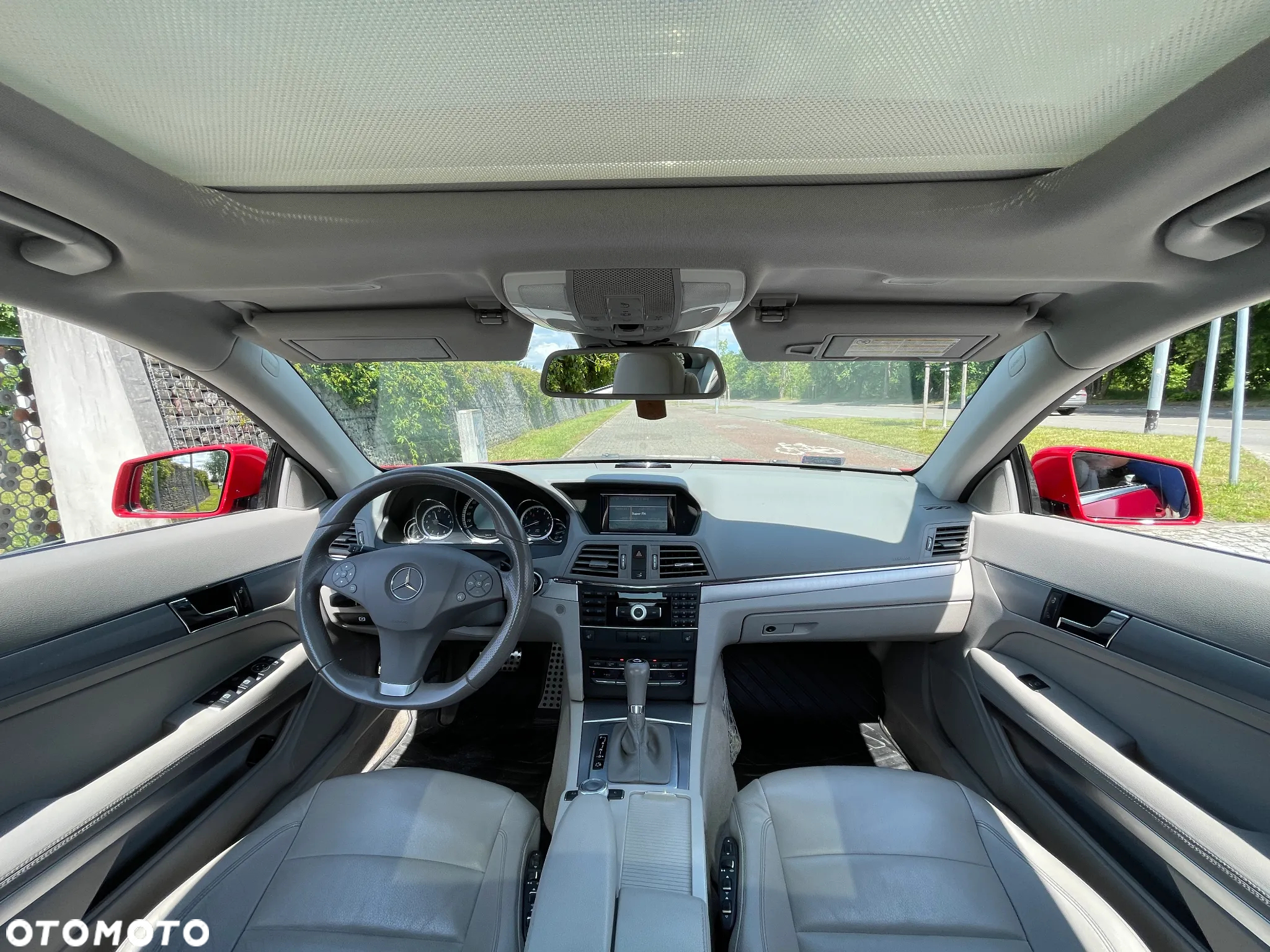 Mercedes-Benz Klasa E 250 CGI BlueEffICIENCY - 4