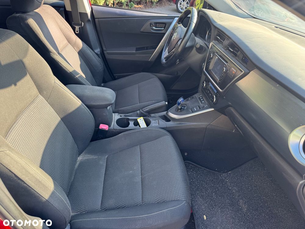 Toyota Auris - 17