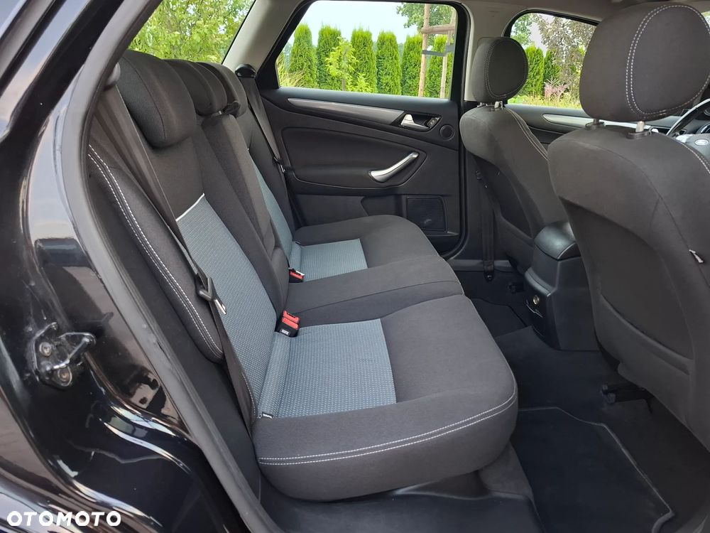 Ford Mondeo 1.6 Ti-VCT Trend - 37