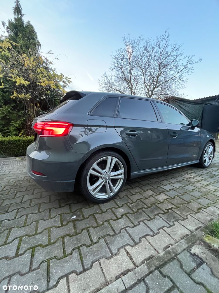 Audi A3 Sportback 2.0 TDI S tronic - 3
