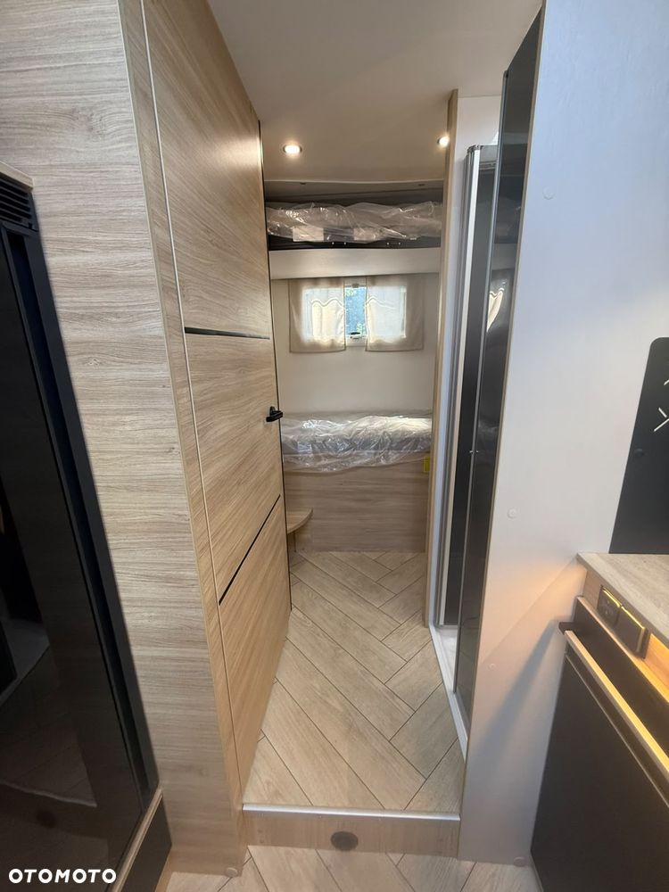 Ford Chausson 720 Titanium Line - 31