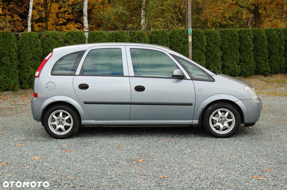 Opel Meriva - 8