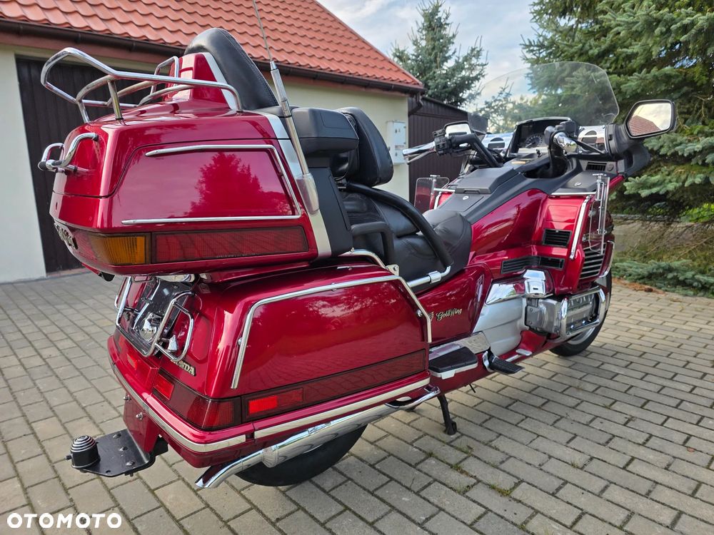 Honda GL - 35
