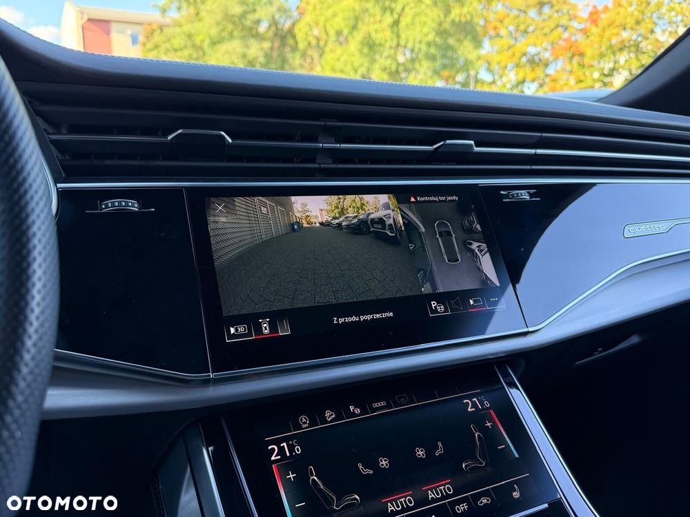 Audi Q8 - 36