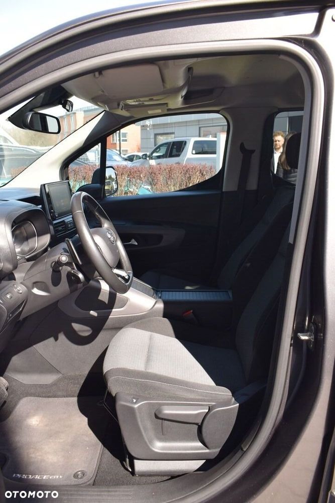 Toyota Proace City Verso 1.2 D-4T Family - 12