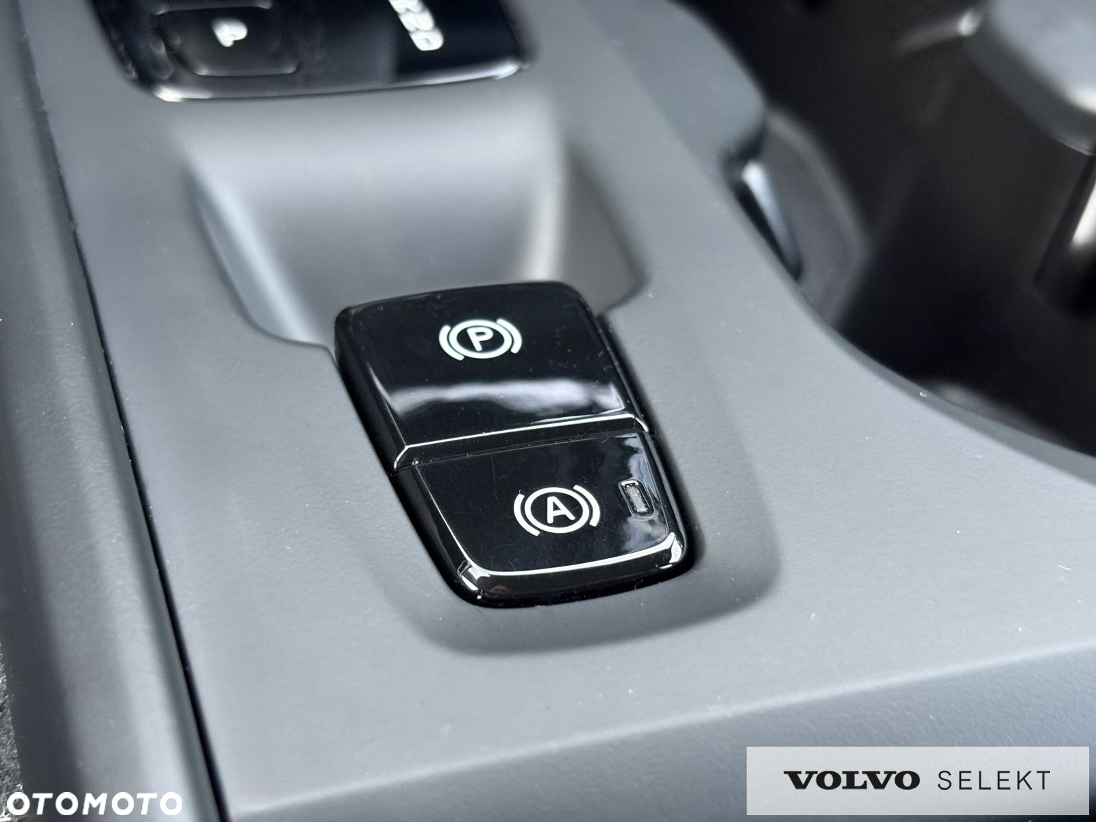 Volvo XC 40 - 21