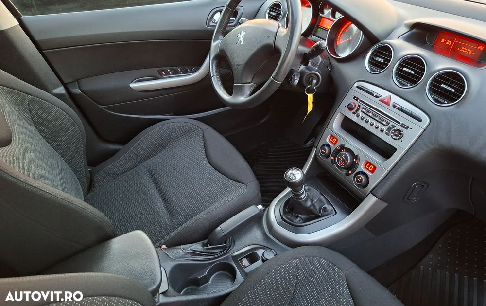 Peugeot 308 - 7