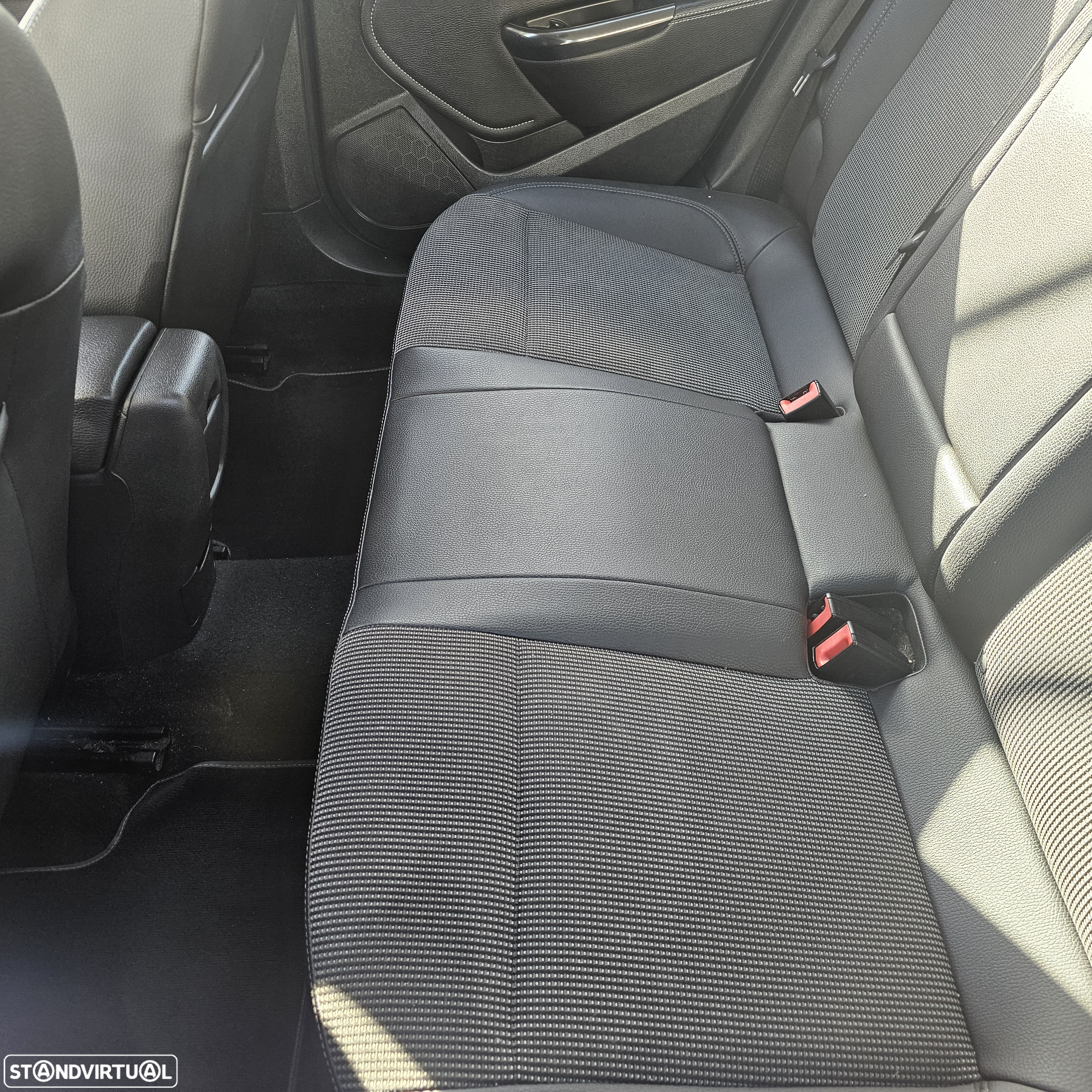 Opel Astra 1.3 CDTi Enjoy S/S J16 - 9