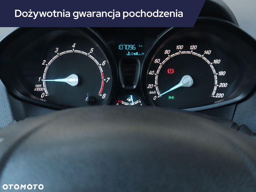 Ford Tourneo Courier - 13