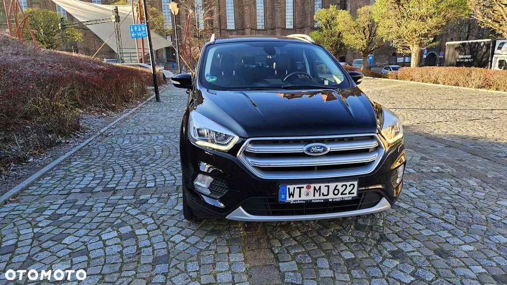 Ford Kuga 1.5 EcoBoost 2x4 Titanium - 11