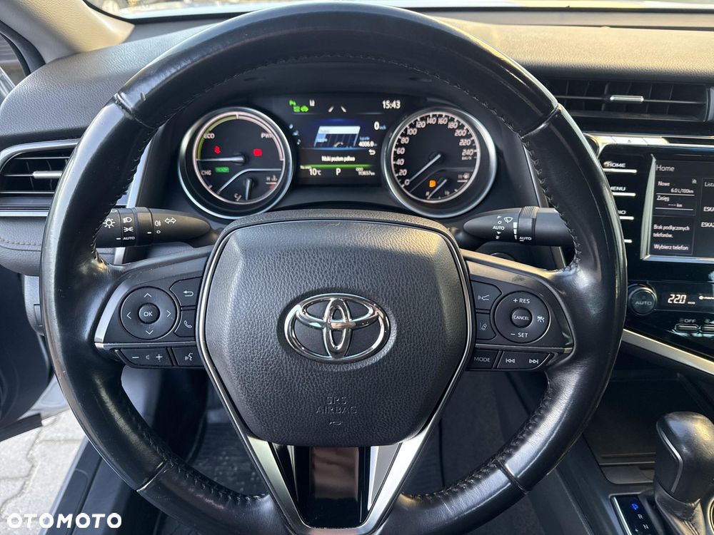 Toyota Camry 2.5 Hybrid Comfort CVT - 14