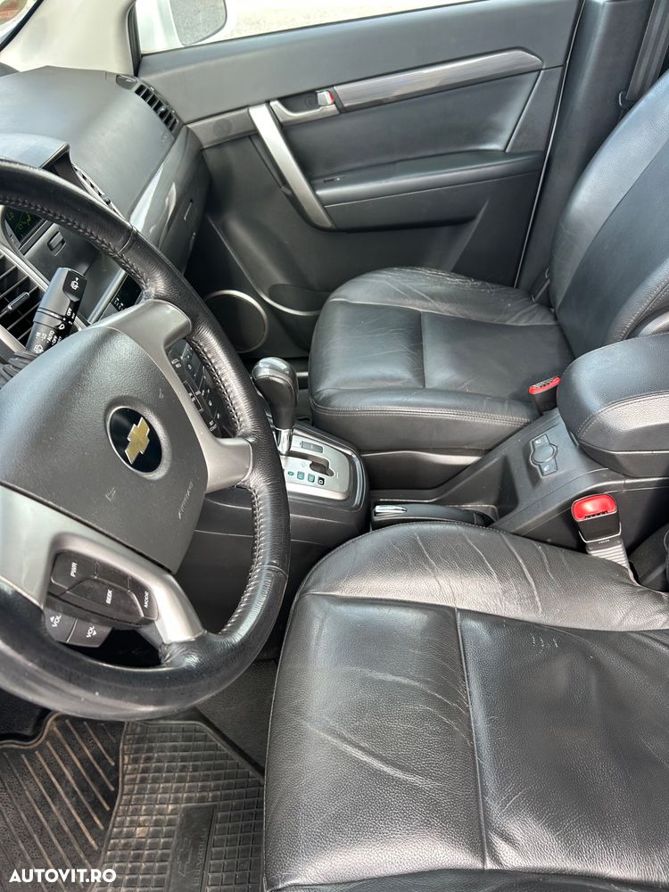 Chevrolet Captiva - 12